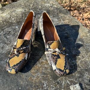 NWOB Donald Pliner Snake Skin Print Slip On Chunky Heel Shoe Size 9